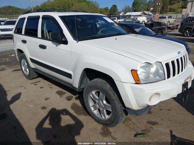2005 JEEP GRAND CHER LAREDO