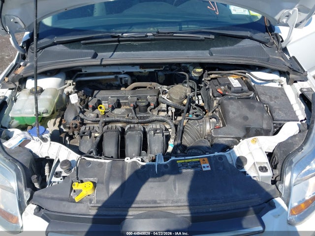 FORD FOCUS S - 10