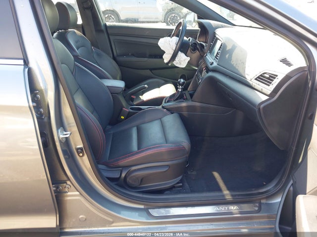 2017 Hyundai ELANTRA SPORT 照片 5