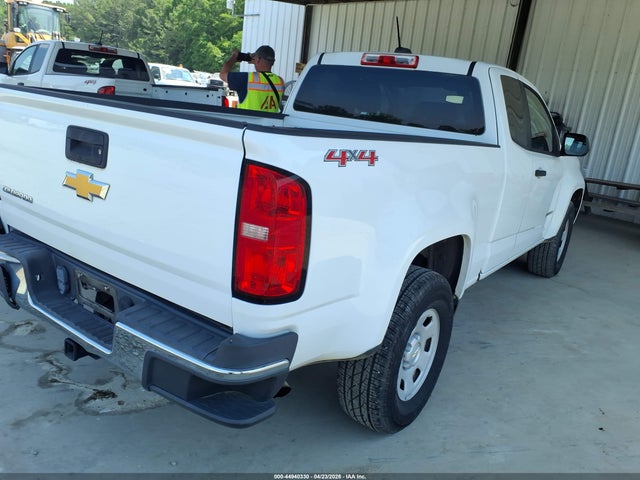 CHEVROLET COLORADO WT - 4