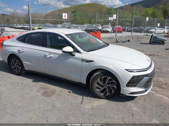 HYUNDAI SONATA HYBRID BLUE - 1