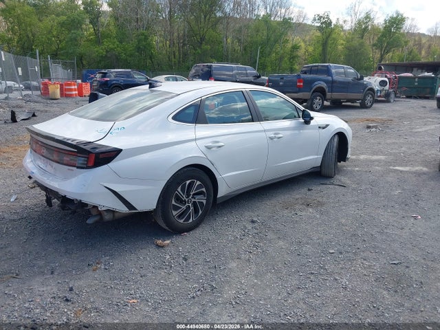 HYUNDAI SONATA HYBRID BLUE - 4