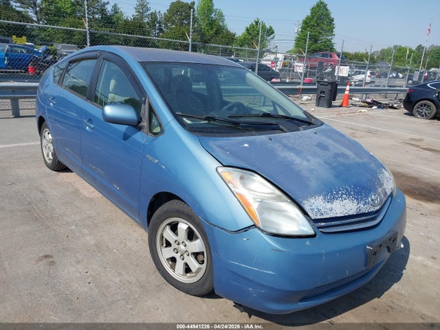 TOYOTA PRIUS - 1