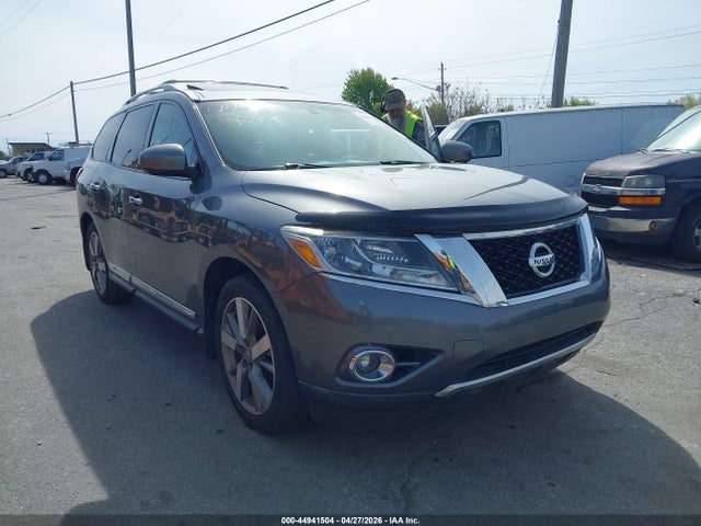 2016 NISSAN PATHFINDE PLATINUM