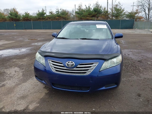 TOYOTA CAMRY - 6