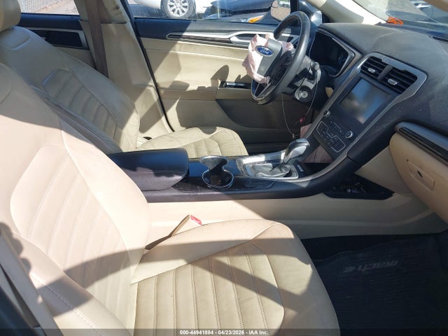 FORD FUSION SE - 5