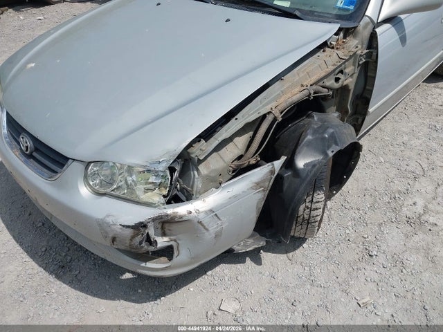 2002 Toyota COROLLA LE photo 6