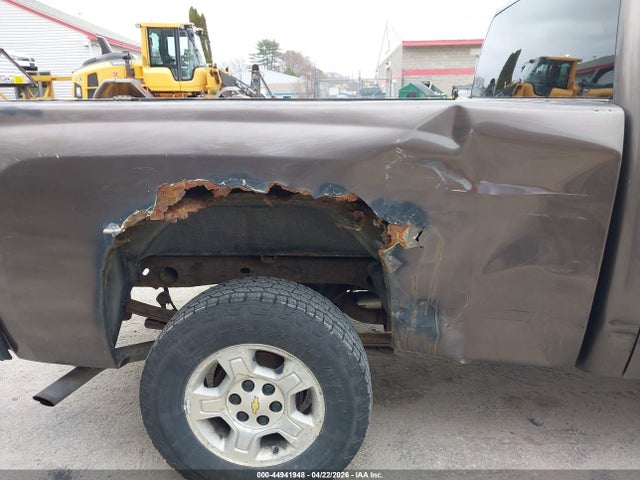 CHEVROLET SILVERADO 1500 LT1 - 6