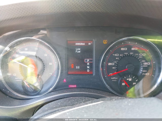 DODGE CHARGER SE - 7