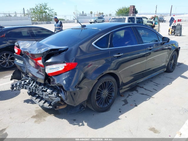FORD FUSION ENERGI TITANIUM - 4