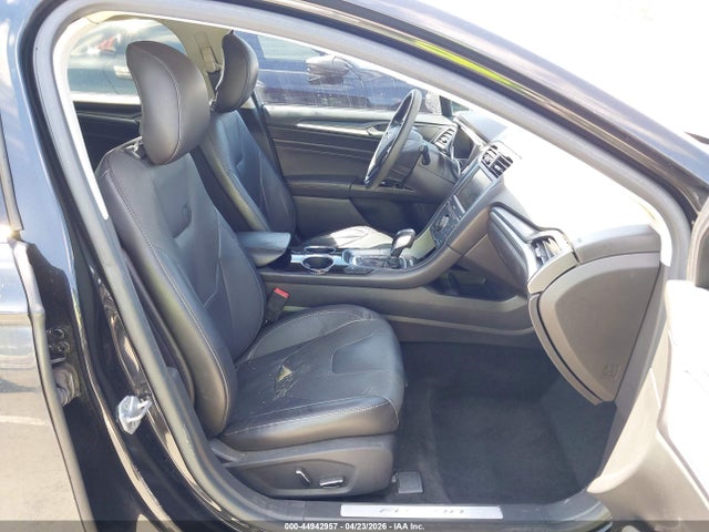 FORD FUSION ENERGI TITANIUM - 5