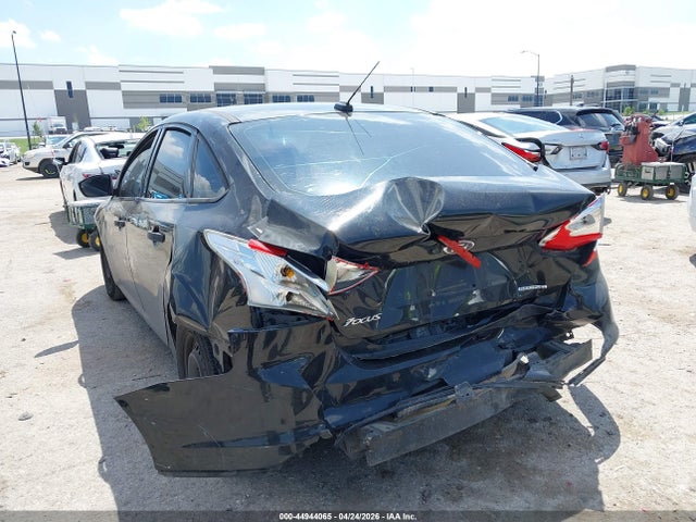 FORD FOCUS S - 3
