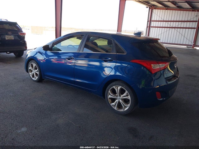 HYUNDAI ELANTRA GT - 3