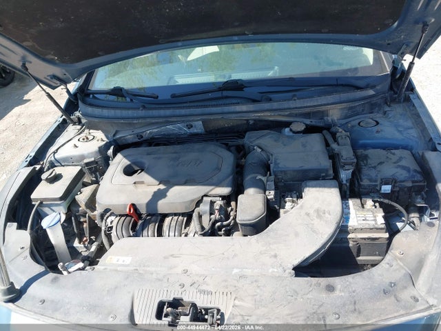 HYUNDAI SONATA SE - 10