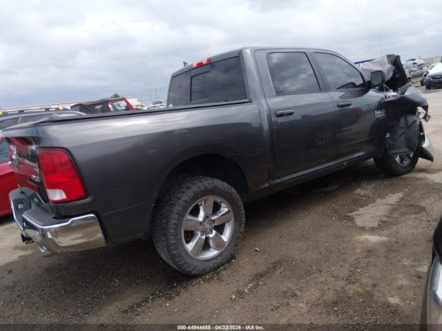 2019 RAM 1500 CLASSIC BIG HORN 4X4 5'7 BOX 4