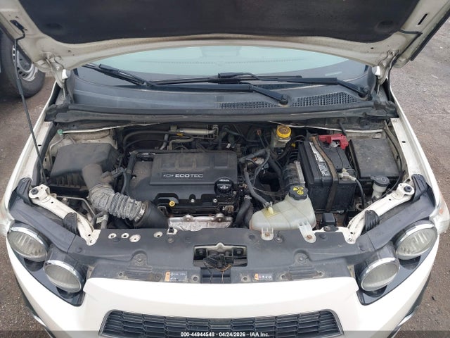 CHEVROLET SONIC LTZ AUTO - 10