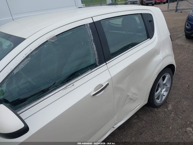 CHEVROLET SONIC LTZ AUTO - 6