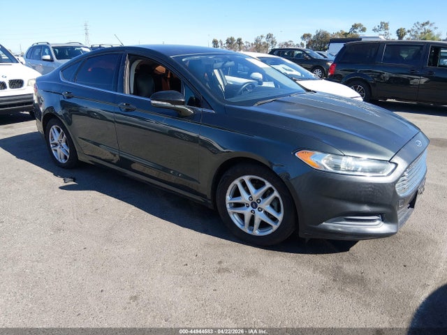 FORD FUSION SE - 1