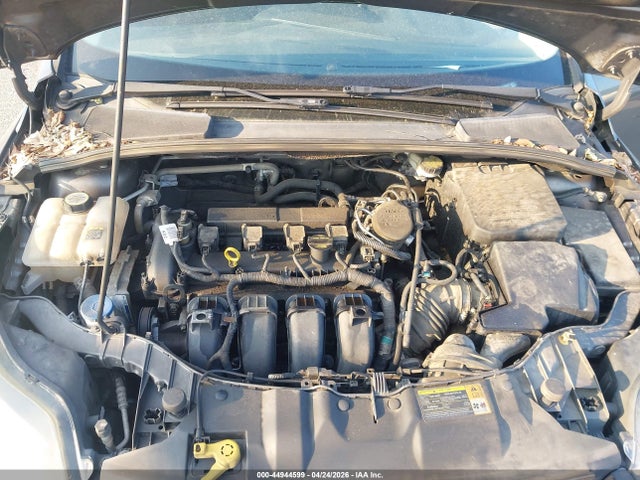 FORD FOCUS TITANIUM - 10
