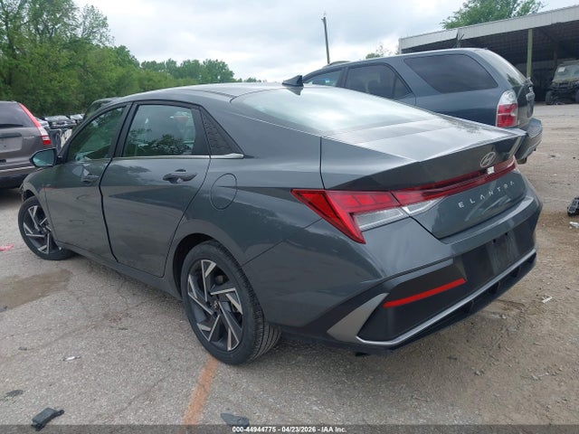 HYUNDAI ELANTRA SEL CONVENIENCE - 3