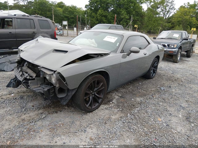 2018 Dodge CHALLENGER SXT 照片 2