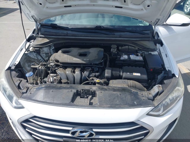 HYUNDAI ELANTRA SE - 10