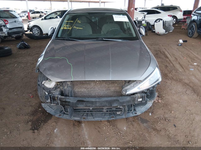 صورة مصغرة 13 لـ 2020 Hyundai ELANTRA SE