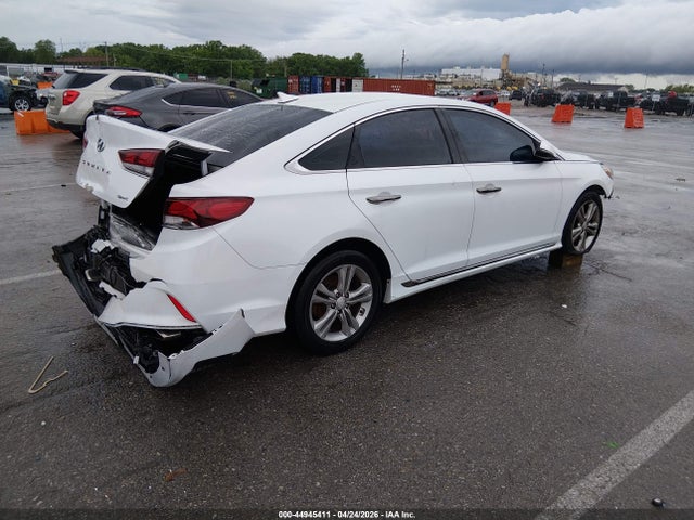 2018 HYUNDAI SONATA SPORT 4