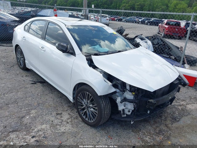 صورة 1 لـ 2022 KIA FORTE GT-LINE