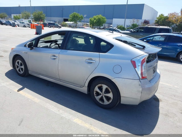 TOYOTA PRIUS - 3