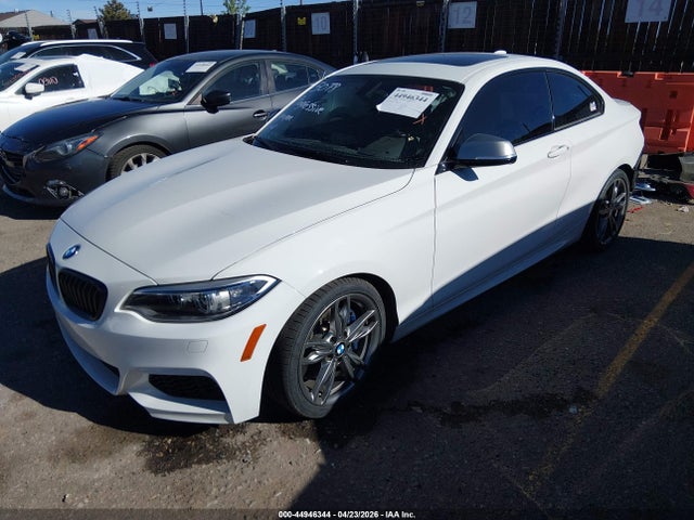 2015 BMW M235 — фото 2