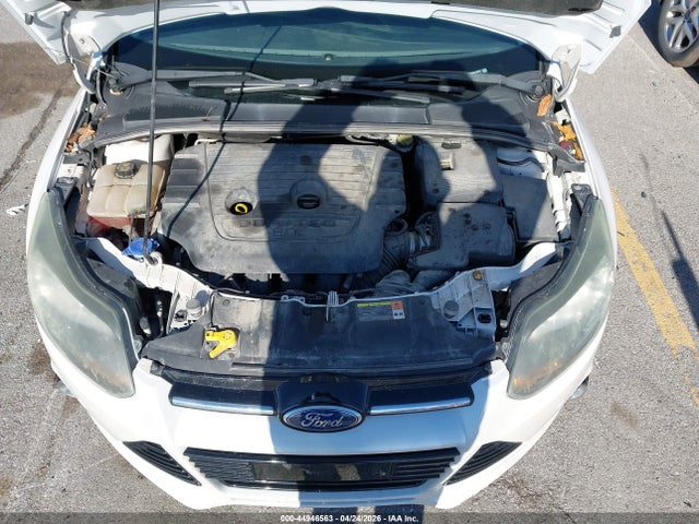 FORD FOCUS TITANIUM - 10