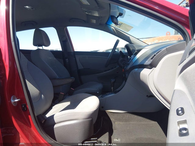 HYUNDAI ACCENT SE - 5