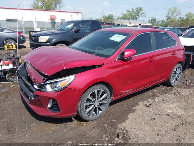 2018 Hyundai ELANTRA GT — фото 2