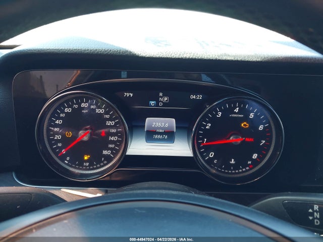 MERCEDES-BENZ E-CLASS - 7