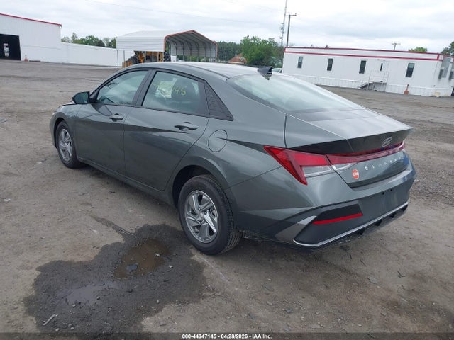 2026 Hyundai ELANTRA SE 照片 3