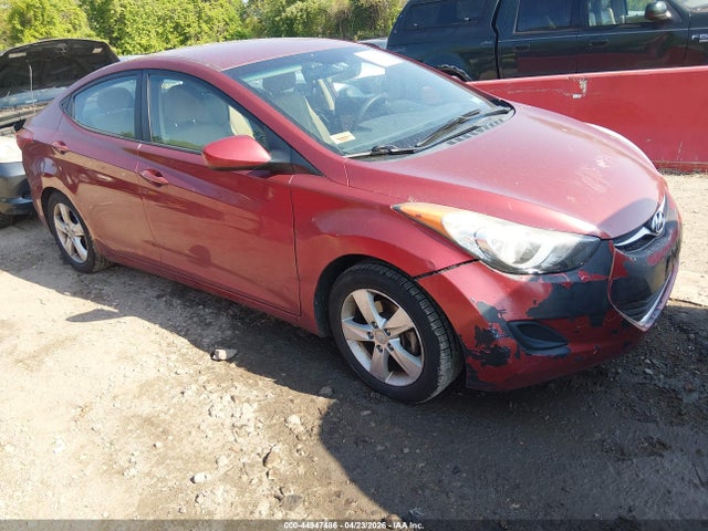 HYUNDAI ELANTRA GLS - 1