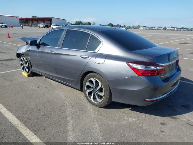 2017 Honda ACCORD EX photo 3
