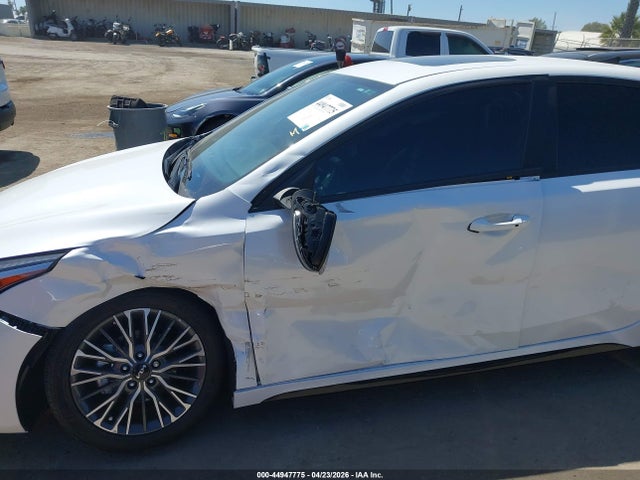 2024 KIA FORTE GT-LINE — фото 6