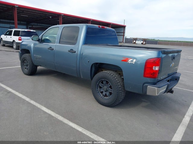 CHEVROLET SILVERADO 1500 LT1 - 3