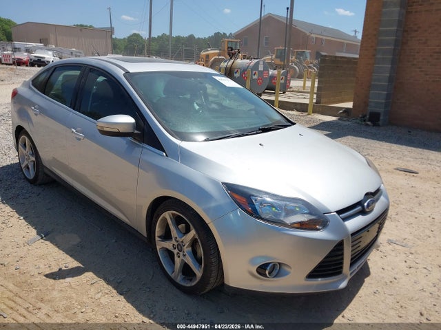 FORD FOCUS TITANIUM - 1