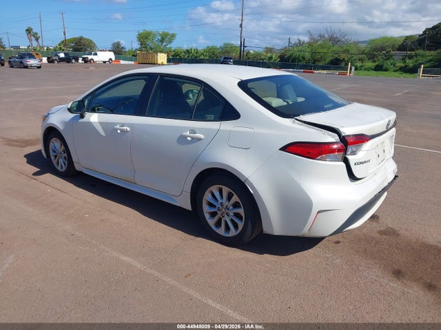 2020 Toyota COROLLA LE photo 3