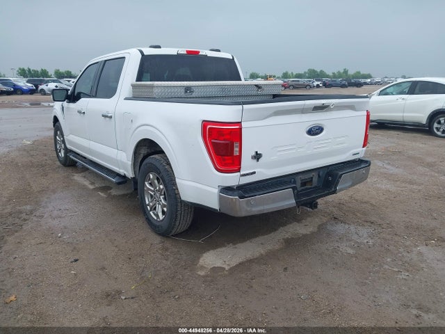 2021 FORD F-150 XLT photo 3