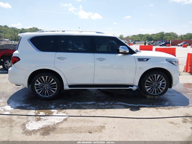 2019 INFINITI QX80 LUXE 13