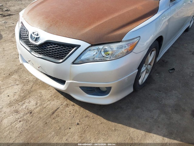 TOYOTA CAMRY - 6