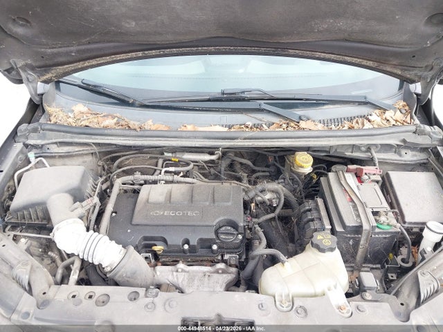 CHEVROLET SONIC LT AUTO - 10