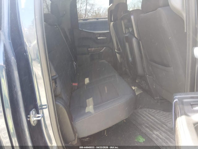 صورة 8 لـ 2021 Chevrolet SILVERADO 1500 4WD STANDARD BED RST