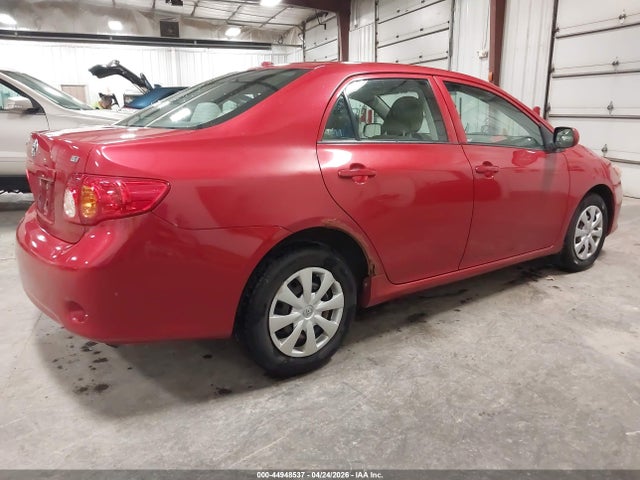 2010 Toyota COROLLA LE photo 4