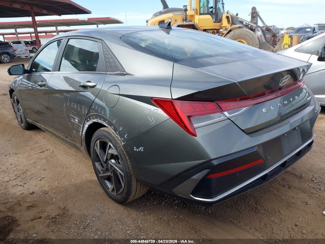 HYUNDAI ELANTRA LIMITED - 3