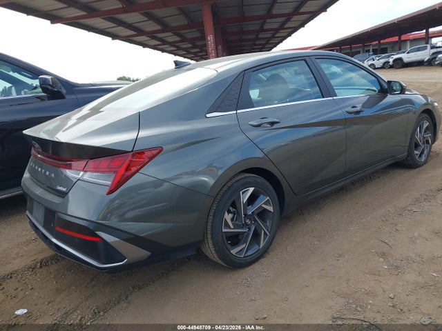 HYUNDAI ELANTRA LIMITED - 4